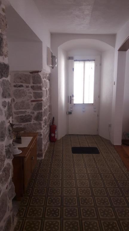 Apartment Vassa Kotor Eksteriør billede