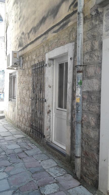 Apartment Vassa Kotor Eksteriør billede